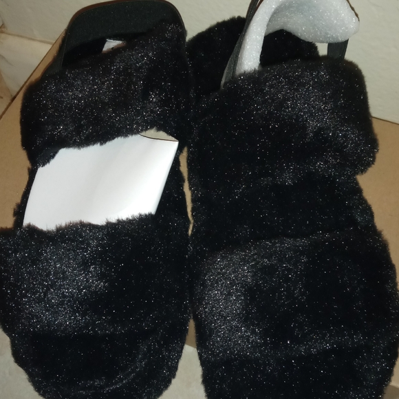 STEVE MADDEN Faux Fur Biddy Black Sandals 8M - Picture 4 of 6
